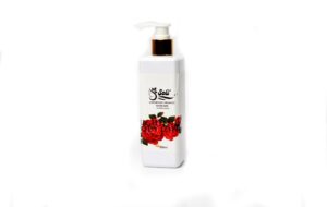 2-shades-lightening-body-lotion-300ml